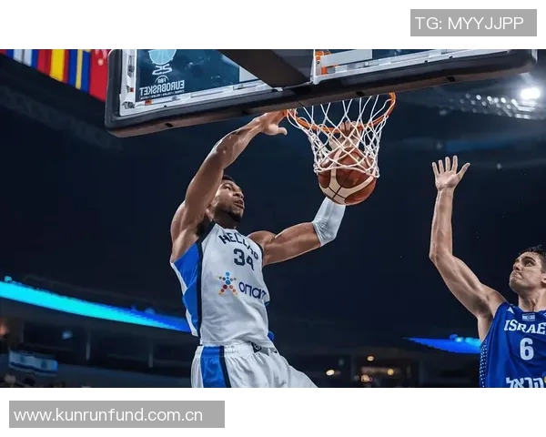 字母哥半场表现平平仅得9分3板5助3帽球队需加强进攻力度