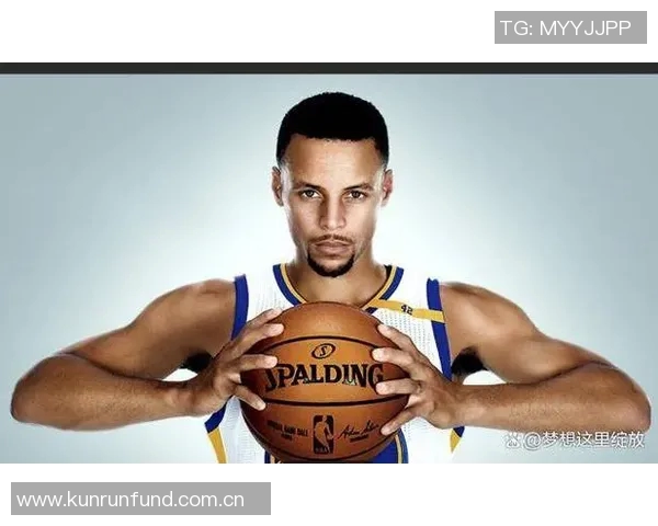 库里21分钟内狂砍31分31科尔笑容满面与其相视而笑