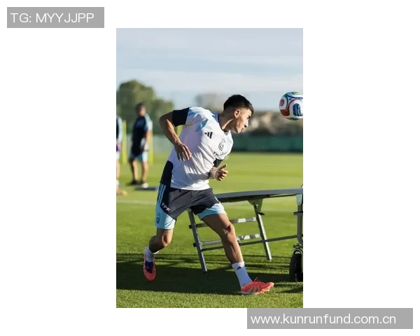 梅西重返阿根廷国家队训练备战国际赛事展现强大决心